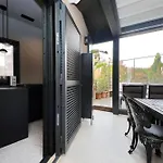 Homely Loft Beltrami 500 Mt From Piramide