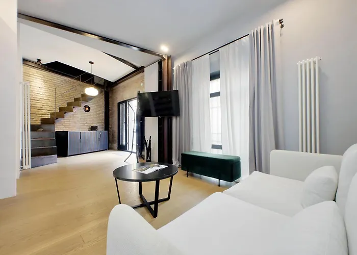 Homely Loft Beltrami 500 Mt From Piramide