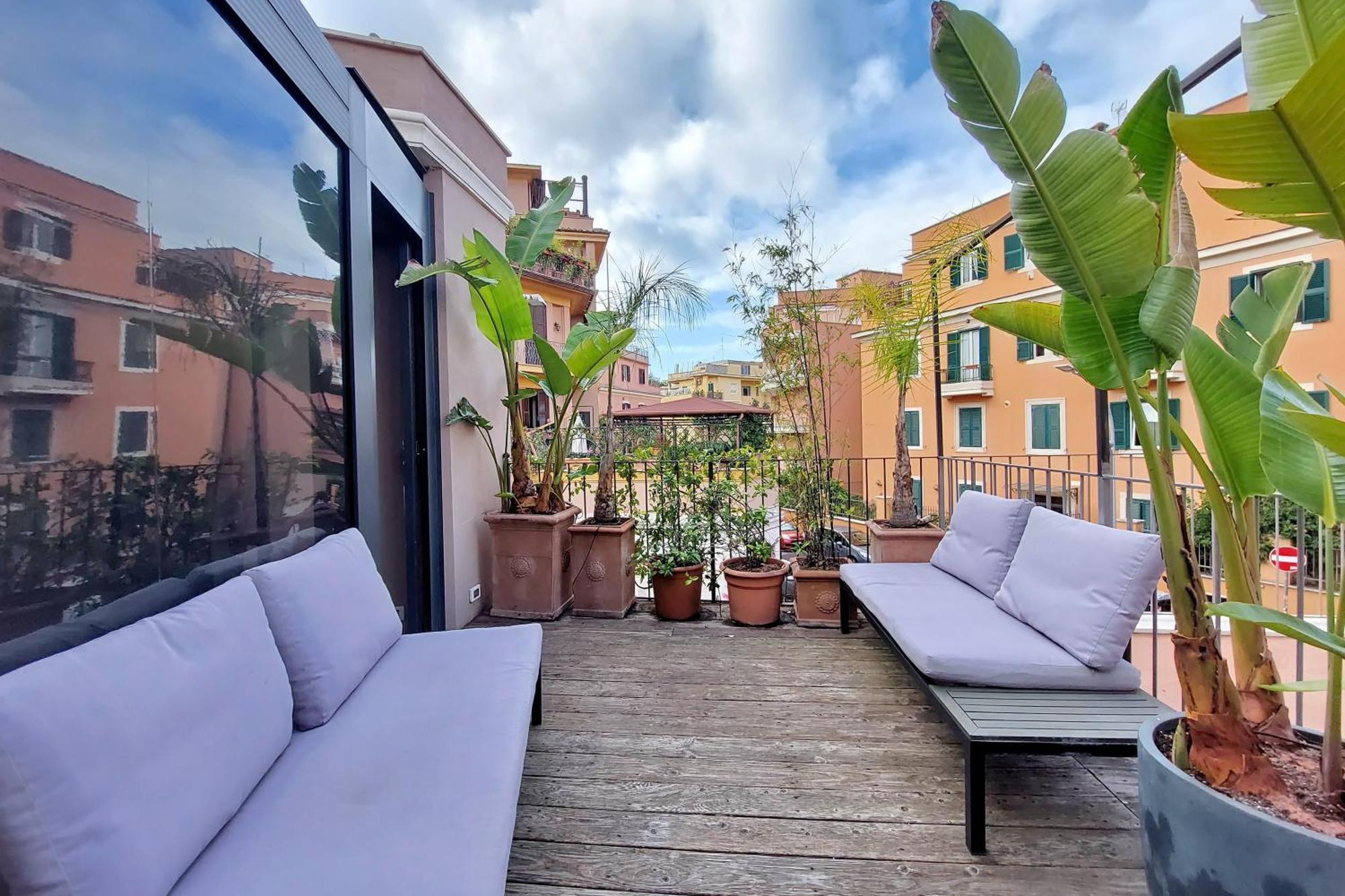 Apartment Homely Loft Beltrami 500 Mt From Piramide *