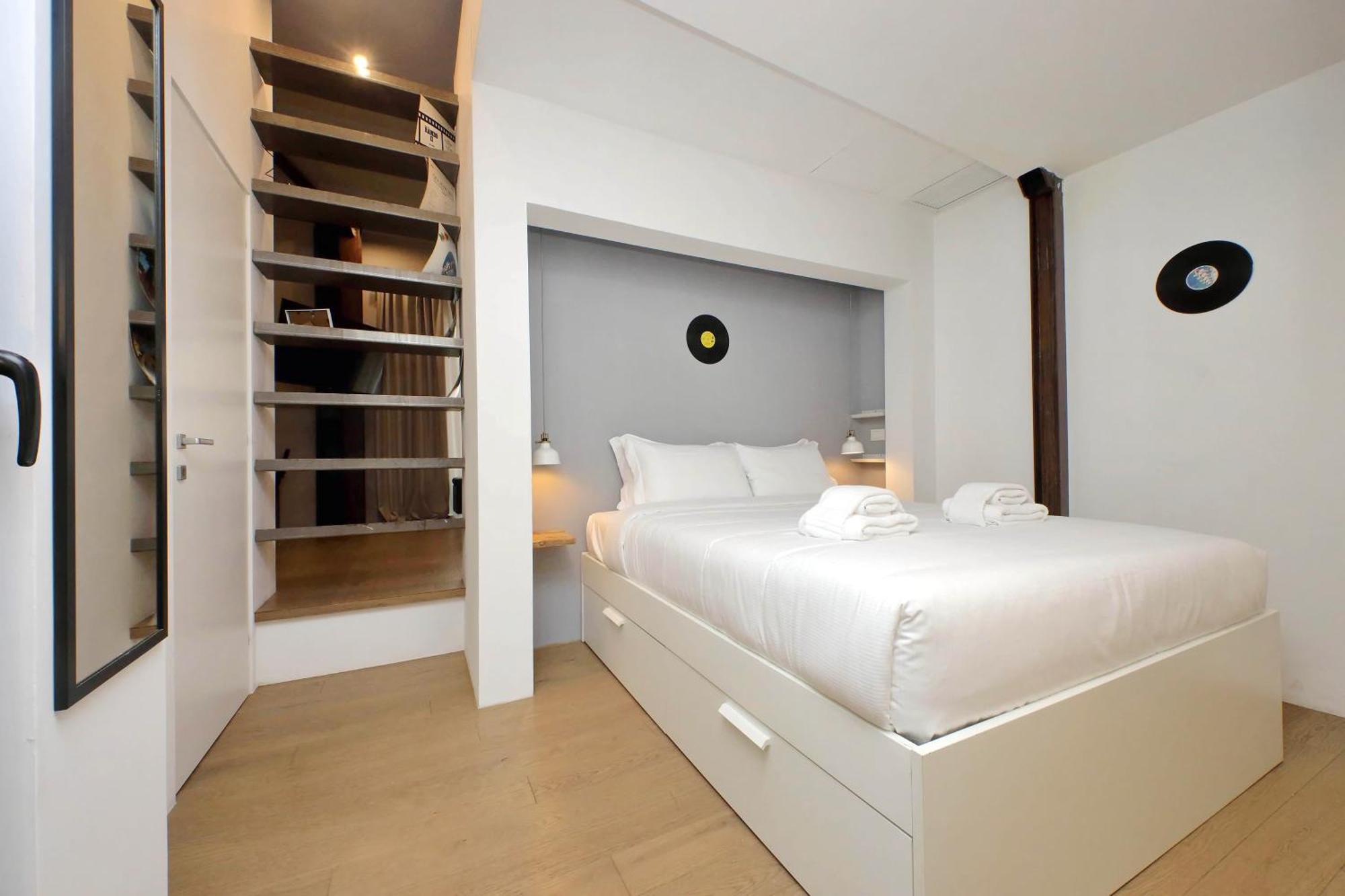 Homely Loft Beltrami 500 Mt From Piramide Rome